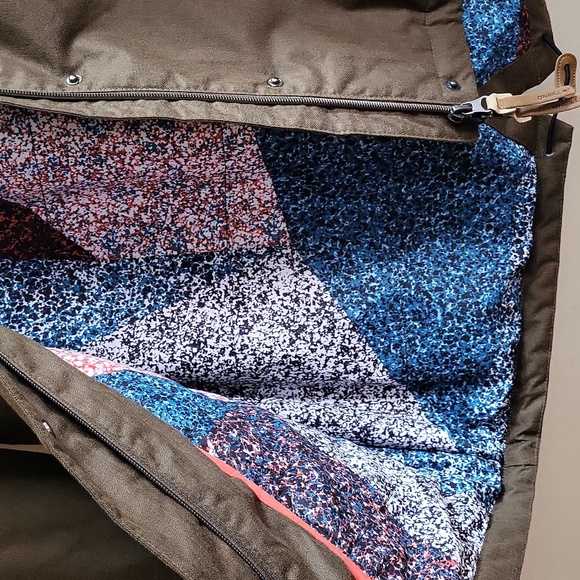 O'Neill Adventure Series Waterproof Insulated Hooded Parka - Picture 7 of 16